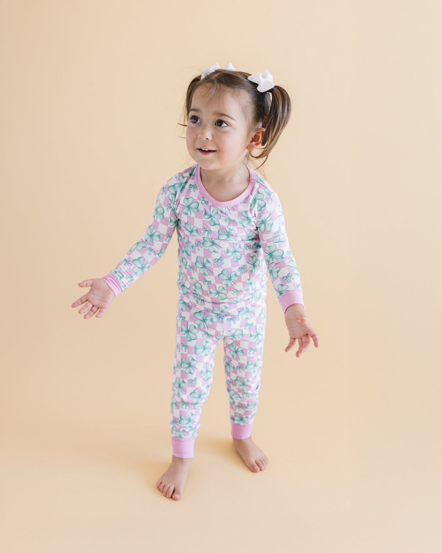 Girls Shamrock & Bows Bamboo Two Piece Pajama Set