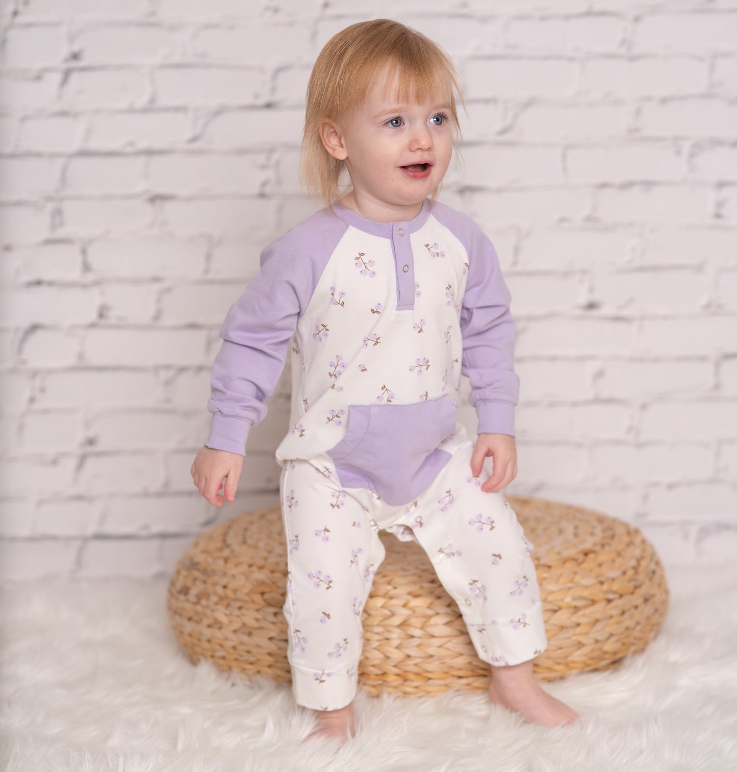 Organic Cotton Long Sleeve Romper w/Kangaroo Pocket (Winter Berries Print)