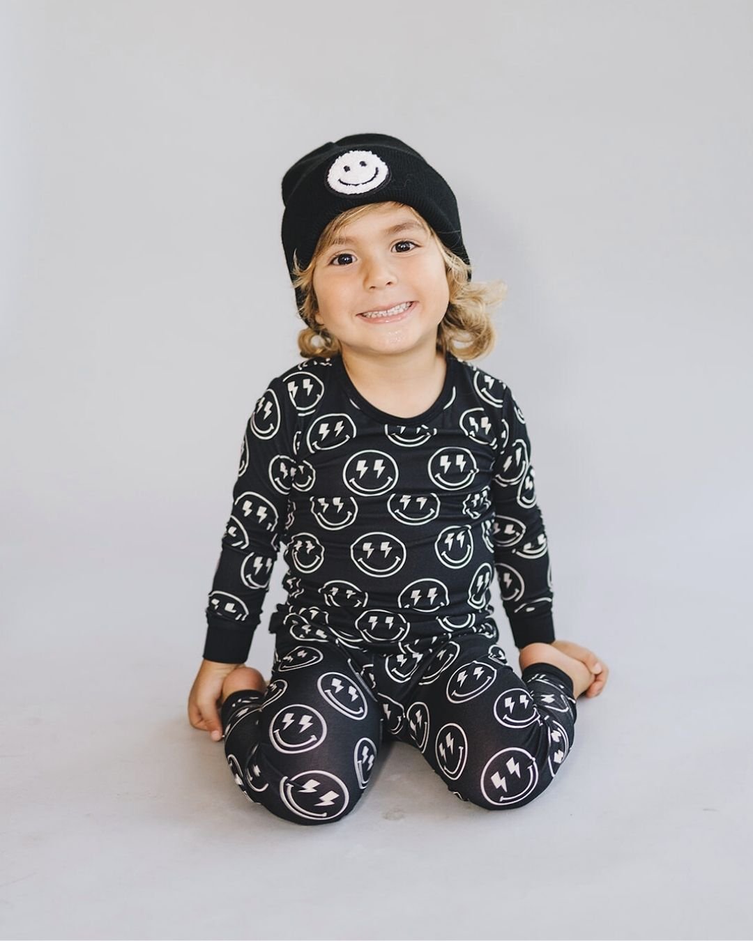 Boys Electric Smiley Bamboo Two Piece Pajama Set - Blissfully Lavender BoutiqueLUCKY PANDA KIDS