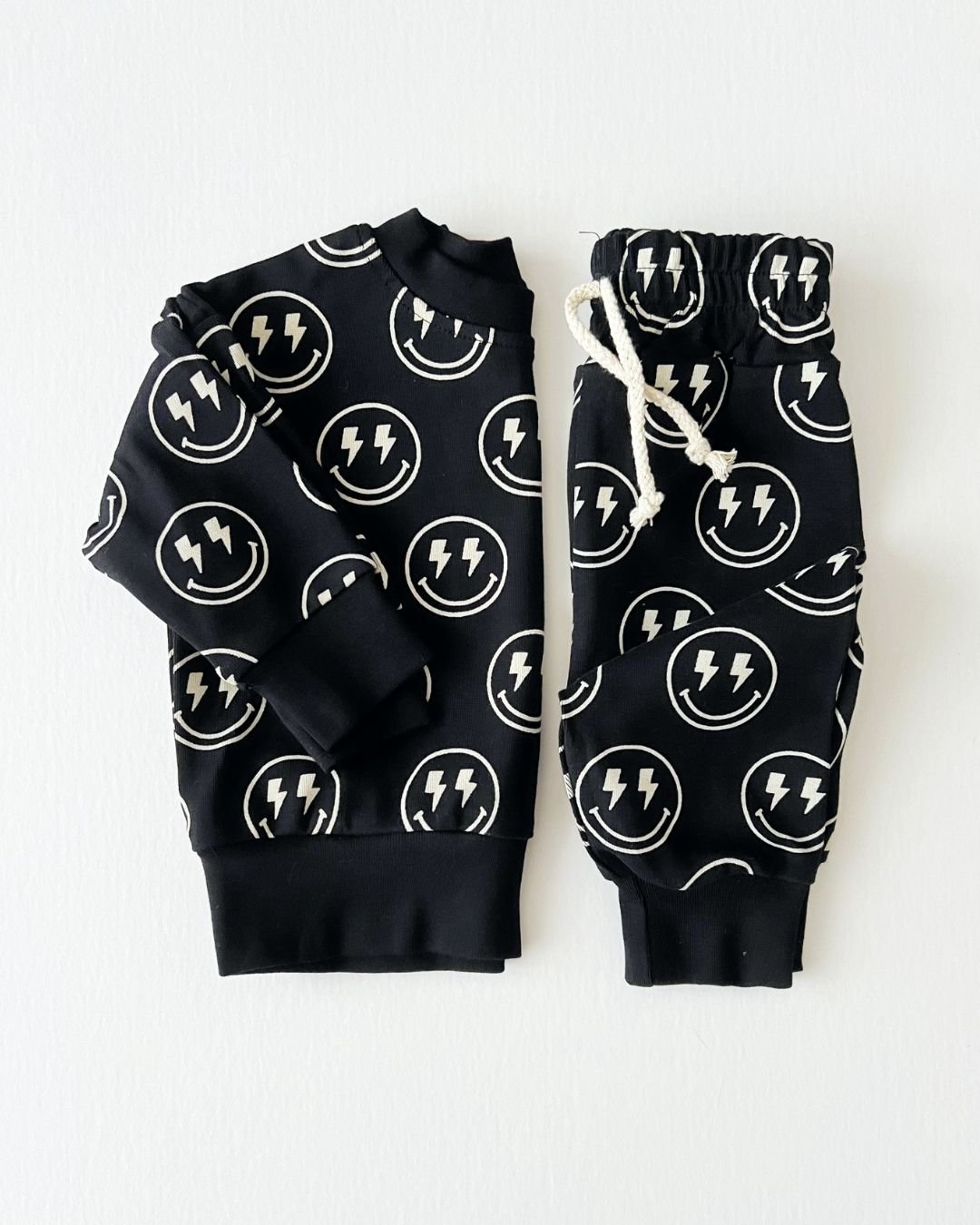 Boys Electric Smiley Jogger Set - Blissfully Lavender BoutiqueLUCKY PANDA KIDS