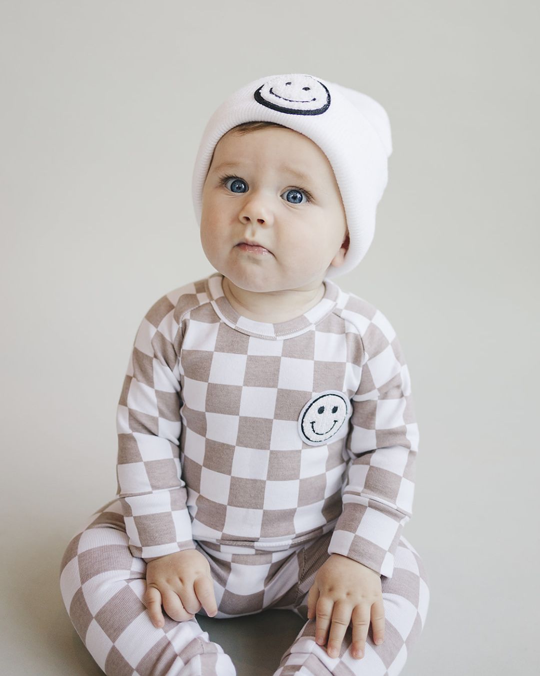 Latte Checkered Smiley Lounge Set