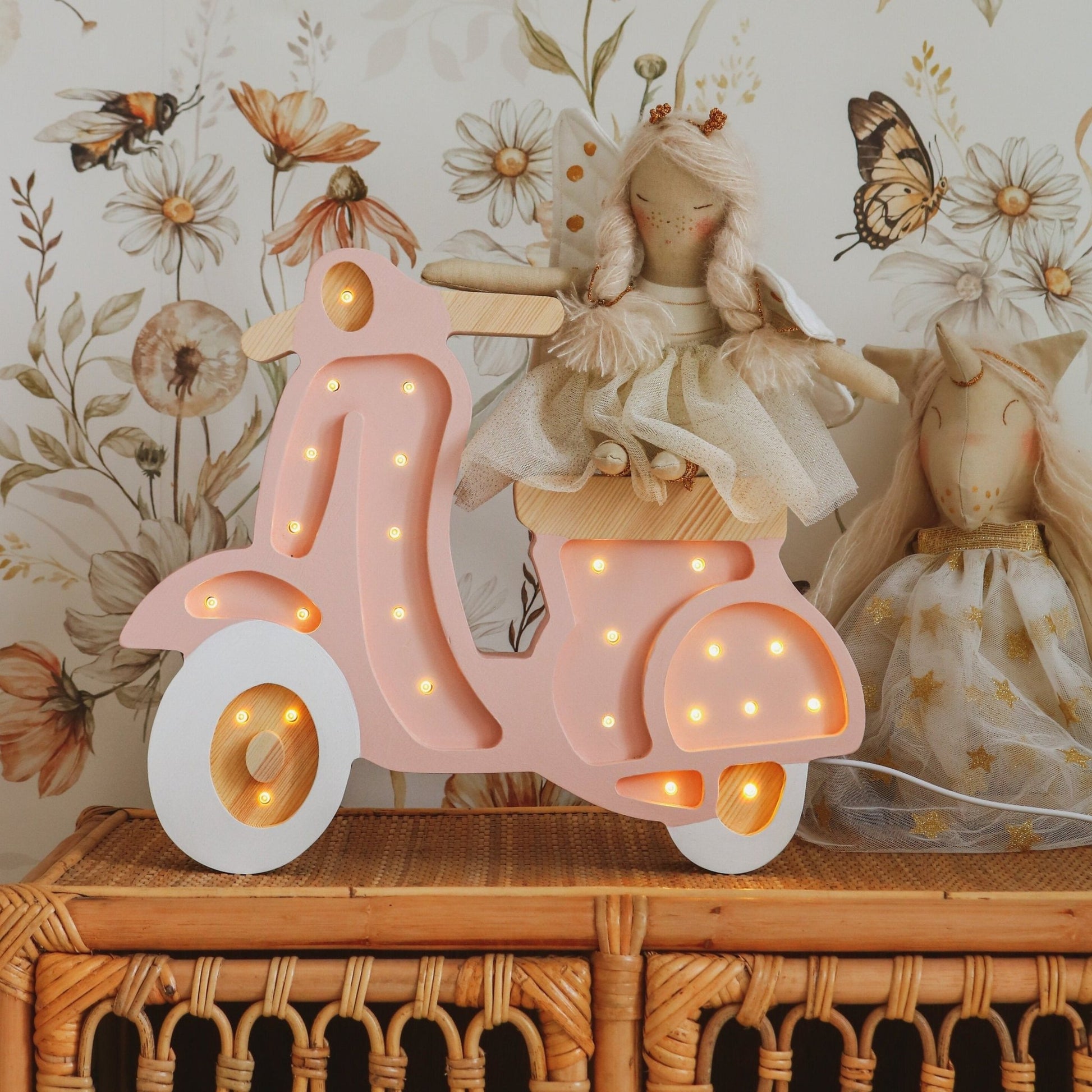 Little Lights Vespa Lamp - Blissfully Lavender BoutiqueLittle Lights US